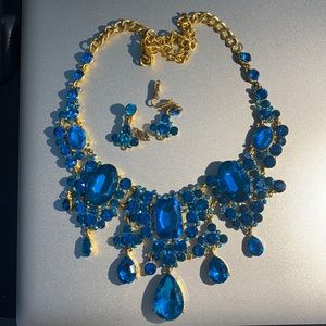 Women’s Necklace & Earring Matching Set